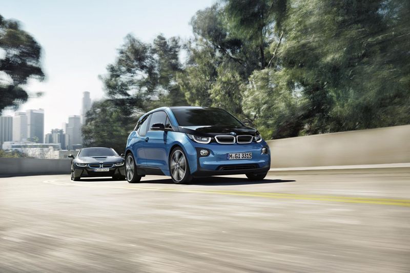 BMW i3 Ditopang Baterai Baru dan Menjelajah Semakin Jauh 2