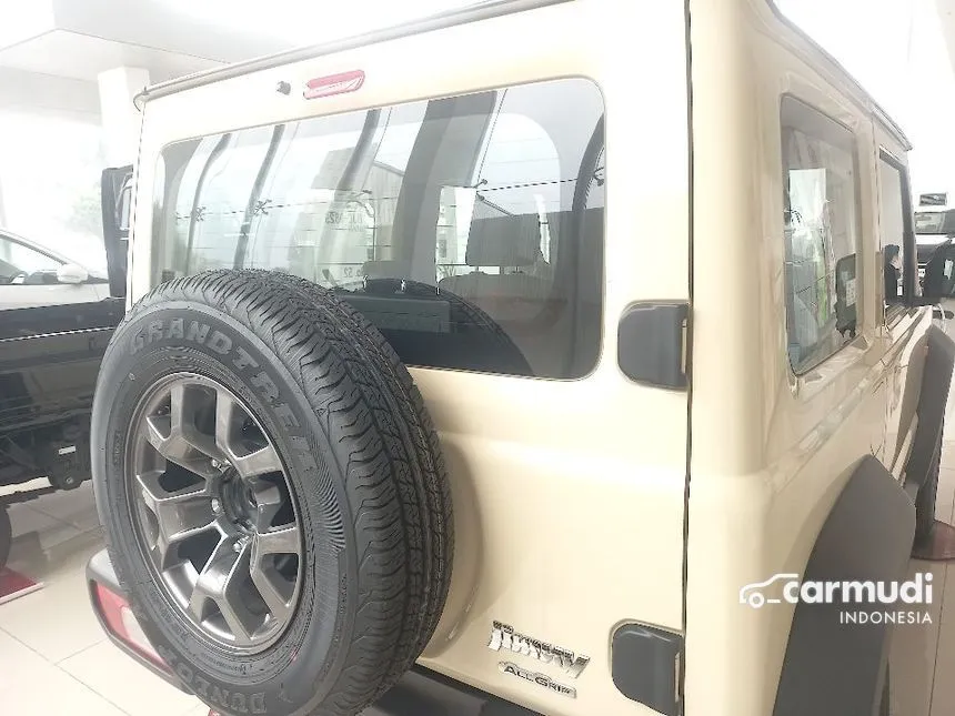 2025 Suzuki Jimny 3 Door (2 Tone) SUV