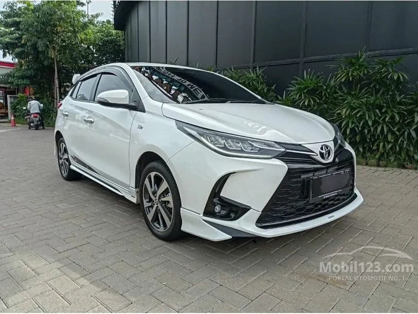 Jual Mobil Toyota Yaris 2022 S GR Sport 1.5 di Banten Automatic Hatchback Putih Rp 222.500.000