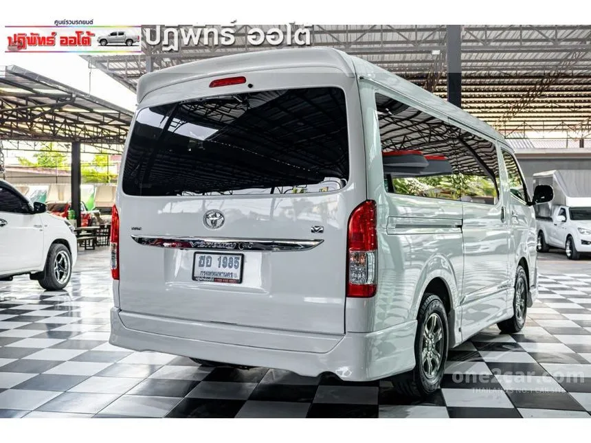 2018 Toyota Ventury V Van