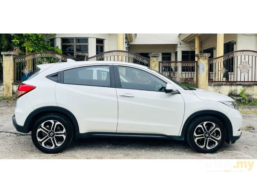 2018 Honda HR-V i-VTEC V SUV