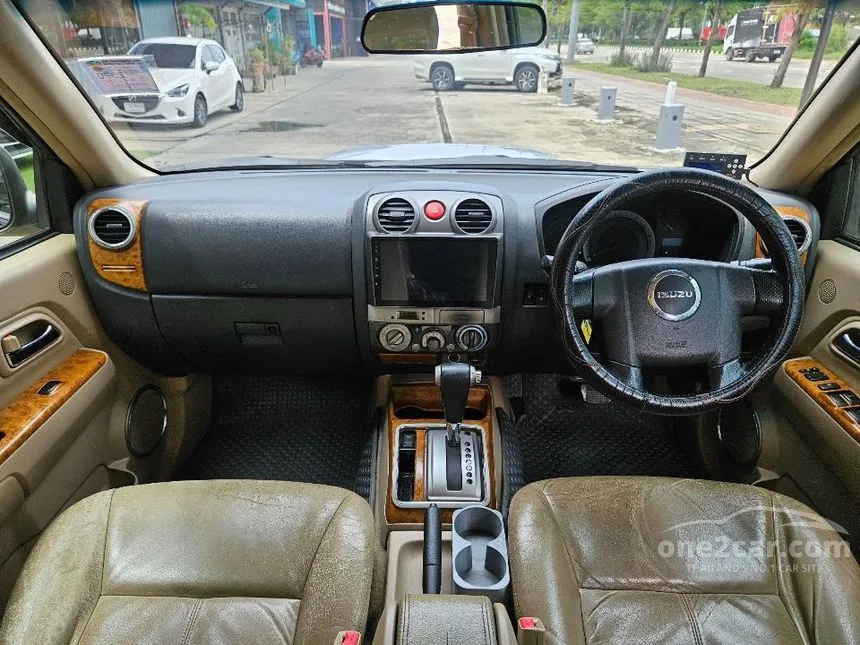 2011 Isuzu MU-7 Primo SUV