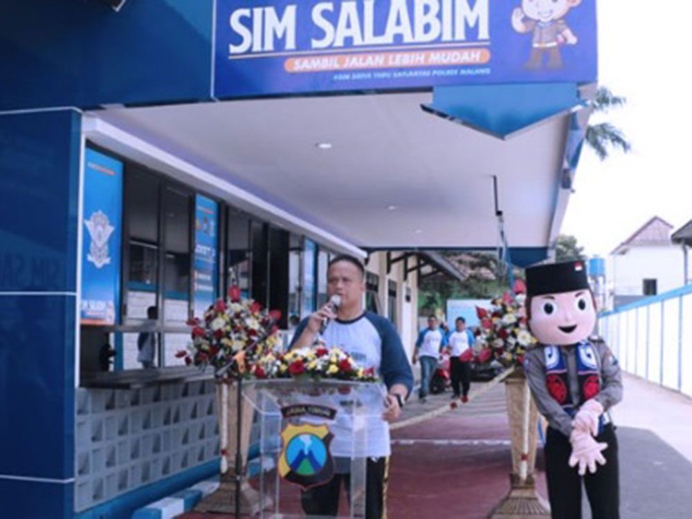 Perpanjang SIM kini Bisa Drive-Thru untuk Mengurangi Risiko Penularan Covid-19