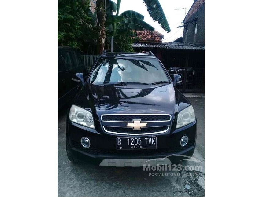 Jual Mobil  Chevrolet  Captiva 2009 2 4 di DKI Jakarta 