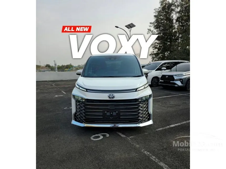 Jual Mobil Toyota Voxy 2023 2.0 di DKI Jakarta Automatic Van Wagon Putih Rp 593.900.000