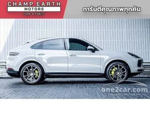 2022 Porsche CAYENNE 3.0 E-Hybrid Coupe SUV