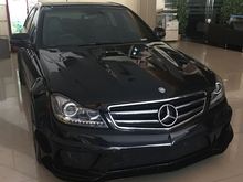 2010 Mercedes-Benz C63 AMG 6.2 W204 (ปี 08-14) V8 Sedan AT