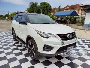 2019 Toyota FORTUNER 2.8 TRD Sportivo SUV