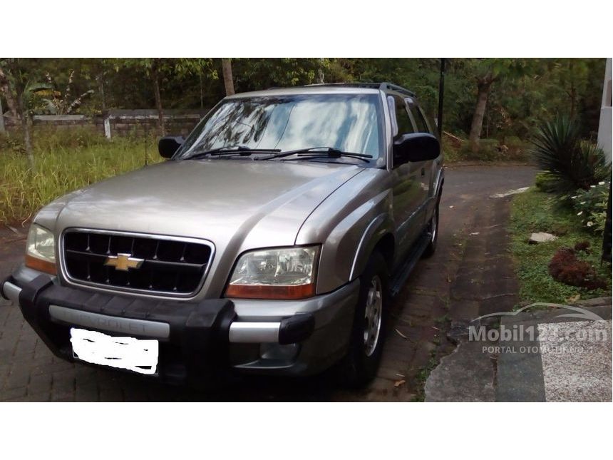 Jual Mobil  Chevrolet  Blazer  2006  2 2 di Jawa Timur Manual 