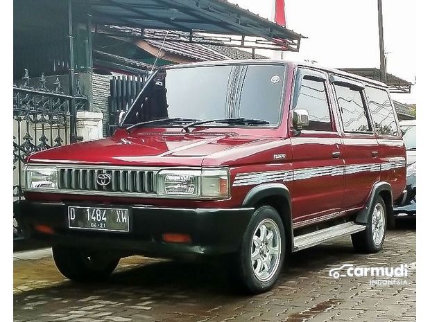 Beli Mobil Toyota Kijang Baru Bekas Kisaran Harga Review 2021 Carmudi Indonesia