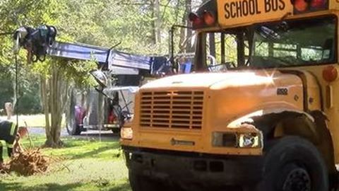 Seperti Terinspirasi dari GTA, Bocah 11 Tahun ini Curi Bus Sekolah