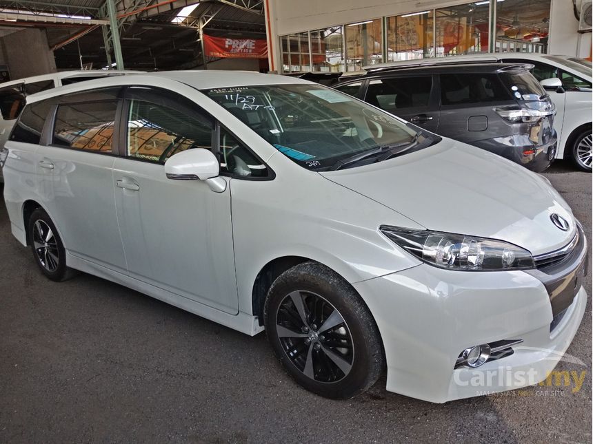 Toyota wish 2014