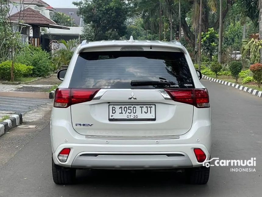 2019 Mitsubishi Outlander PHEV SUV