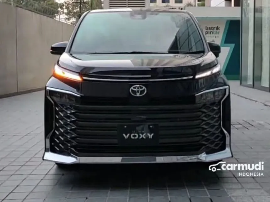 2024 Toyota Voxy Van Wagon