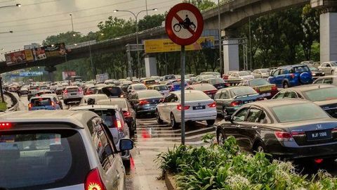 Traffic Congestion Could Adversely Affect Driver’s Psychology, Experts Say