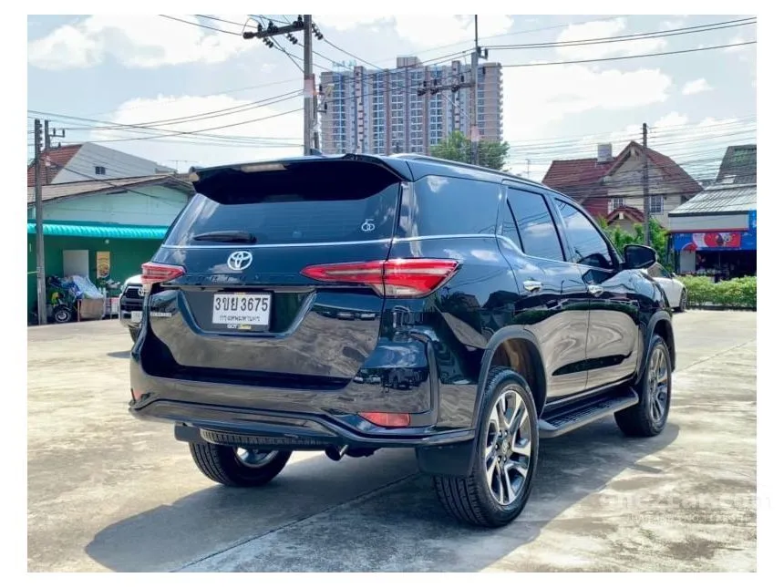 2023 Toyota Fortuner Legender SUV