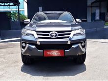 Toyota Fortuner 2.4 VRZ Diesel AT 2017 Grey Km.50rb Record Terawat