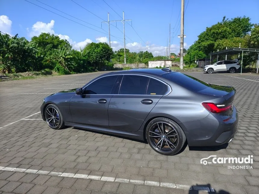 2022 BMW 330i M Sport Sedan