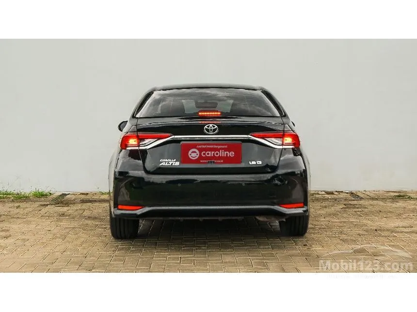2022 Toyota Corolla Altis V Sedan