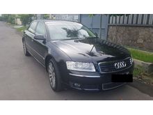 2004 Audi A8 4.2 L Quattro Sedan