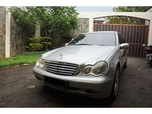 2001 Mercedes-Benz C200 2.0 Classic Sedan