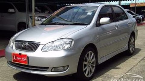 Toyota Altis มือสอง : โฉมหน้าหมู (ปี2000-2007) … แต่ผมไม่หมูนะครับ