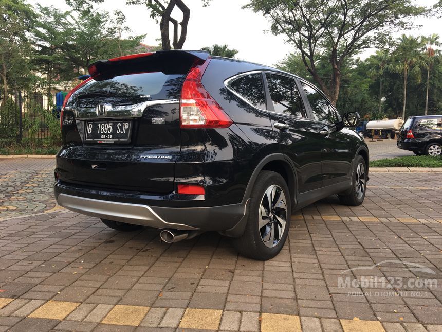 Jual Mobil  Honda CR V 2021 Prestige Special Edition 2 4 di 