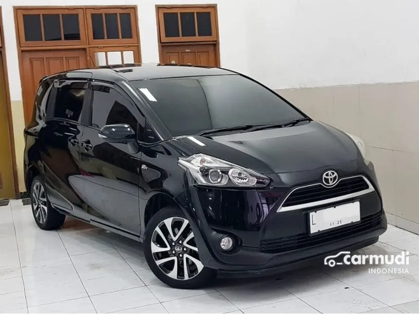 Jual Mobil Toyota Sienta 2018 V 1.5 di Jawa Timur Automatic MPV Hitam Rp 198.000.000