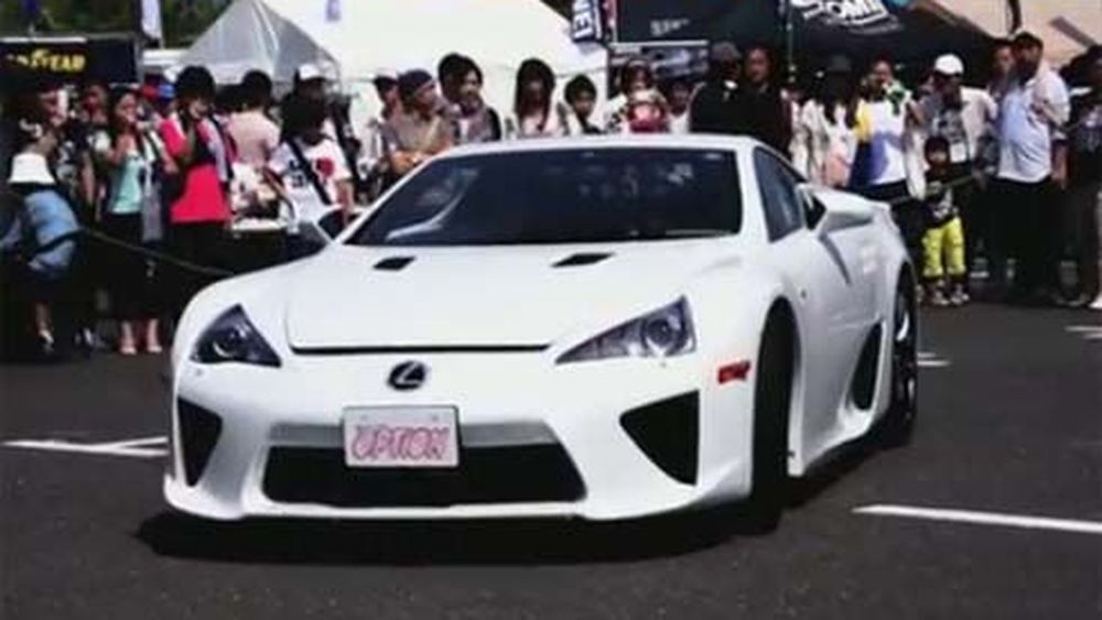 Lexus lfa drift