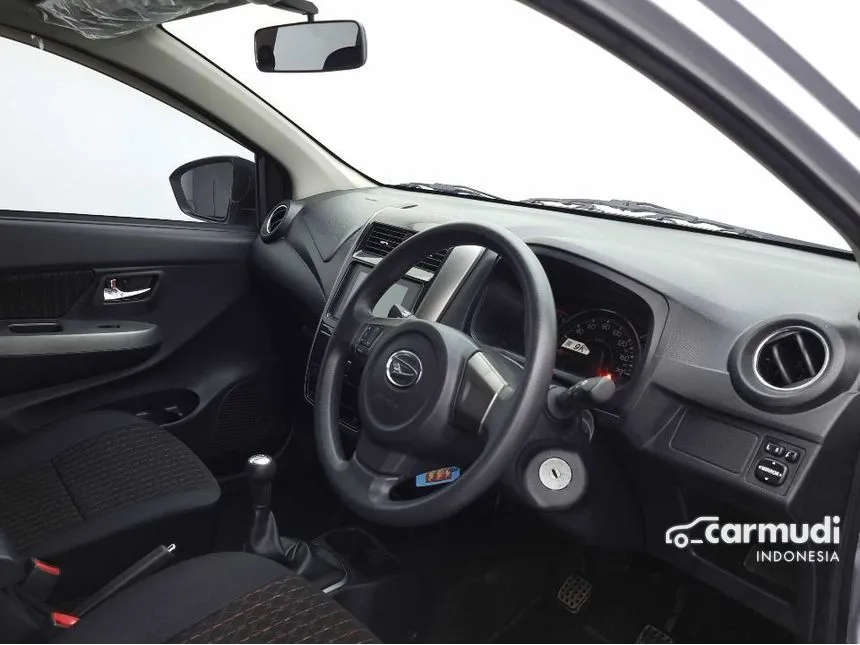 2022 Daihatsu Ayla R Hatchback