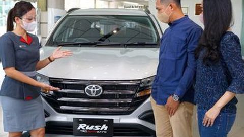 Bunga Kredit Mobil dan Motor Dipercaya akan Naik karena BBM