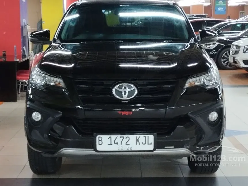 Jual Mobil Toyota Fortuner 2018 VRZ 2.4 di DKI Jakarta Automatic SUV Hitam Rp 385.000.000