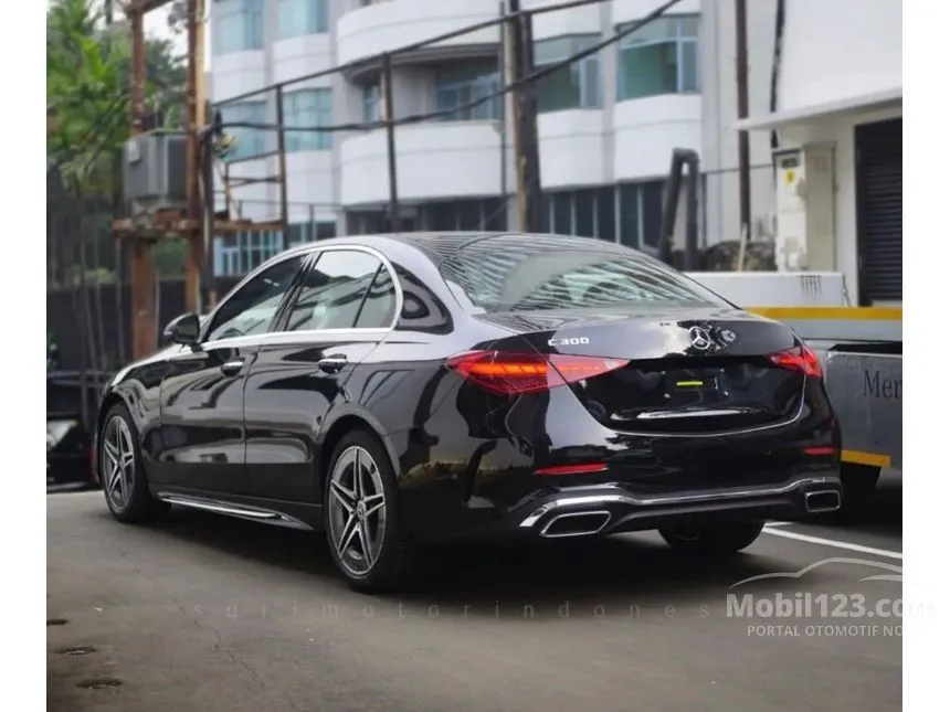 2023 Mercedes-Benz C300 AMG Line Sedan