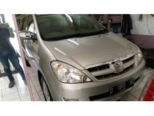 2010 Toyota Kijang Innova 2.0 V
