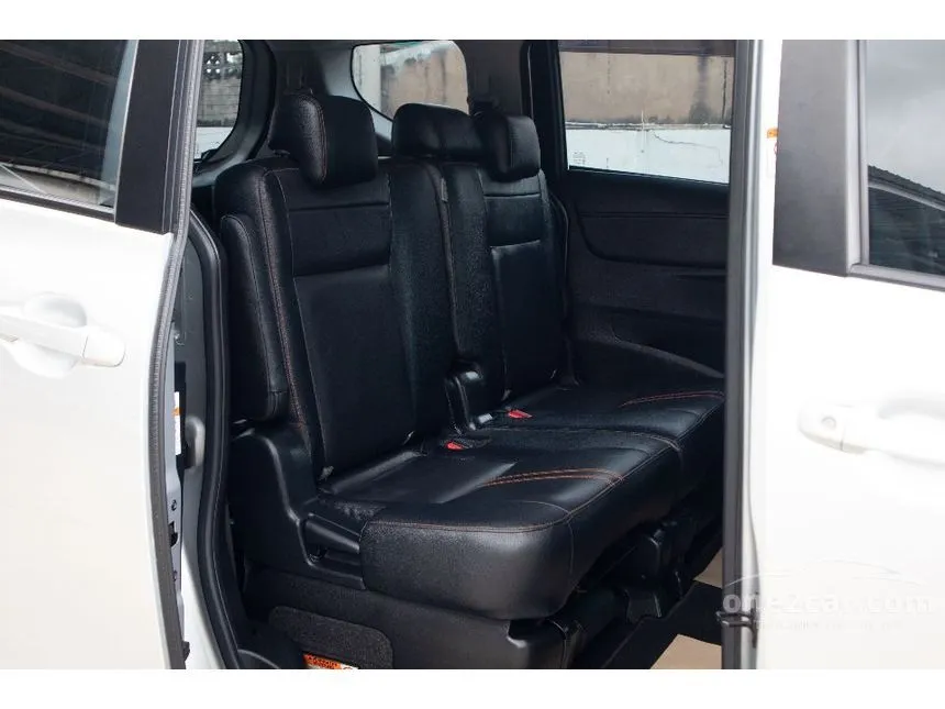 2020 Toyota Sienta V Wagon