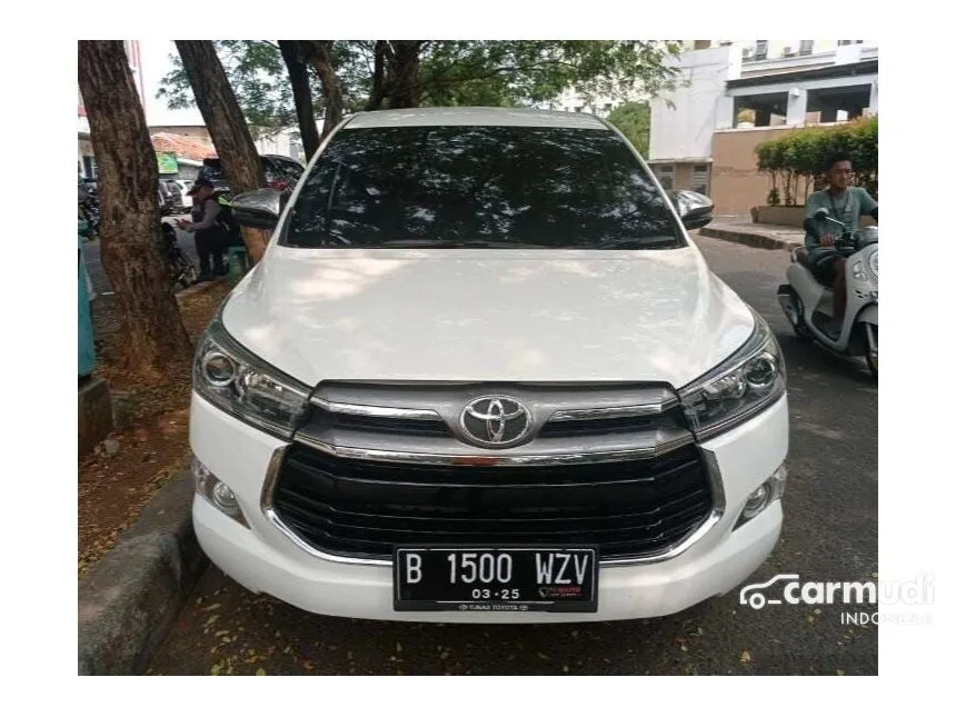 Jual Mobil Toyota Kijang Innova 2020 V 2.4 di Jawa Barat Automatic MPV Putih Rp 383.000.000