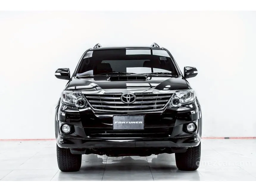 2012 Toyota FORTUNER V SUV